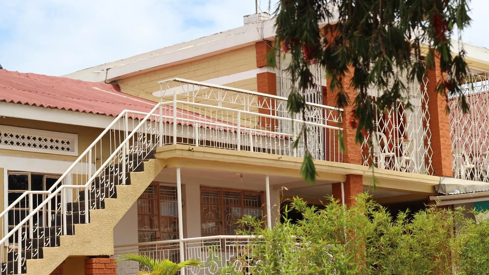 Joyed 3 Motel Kampala Szálloda